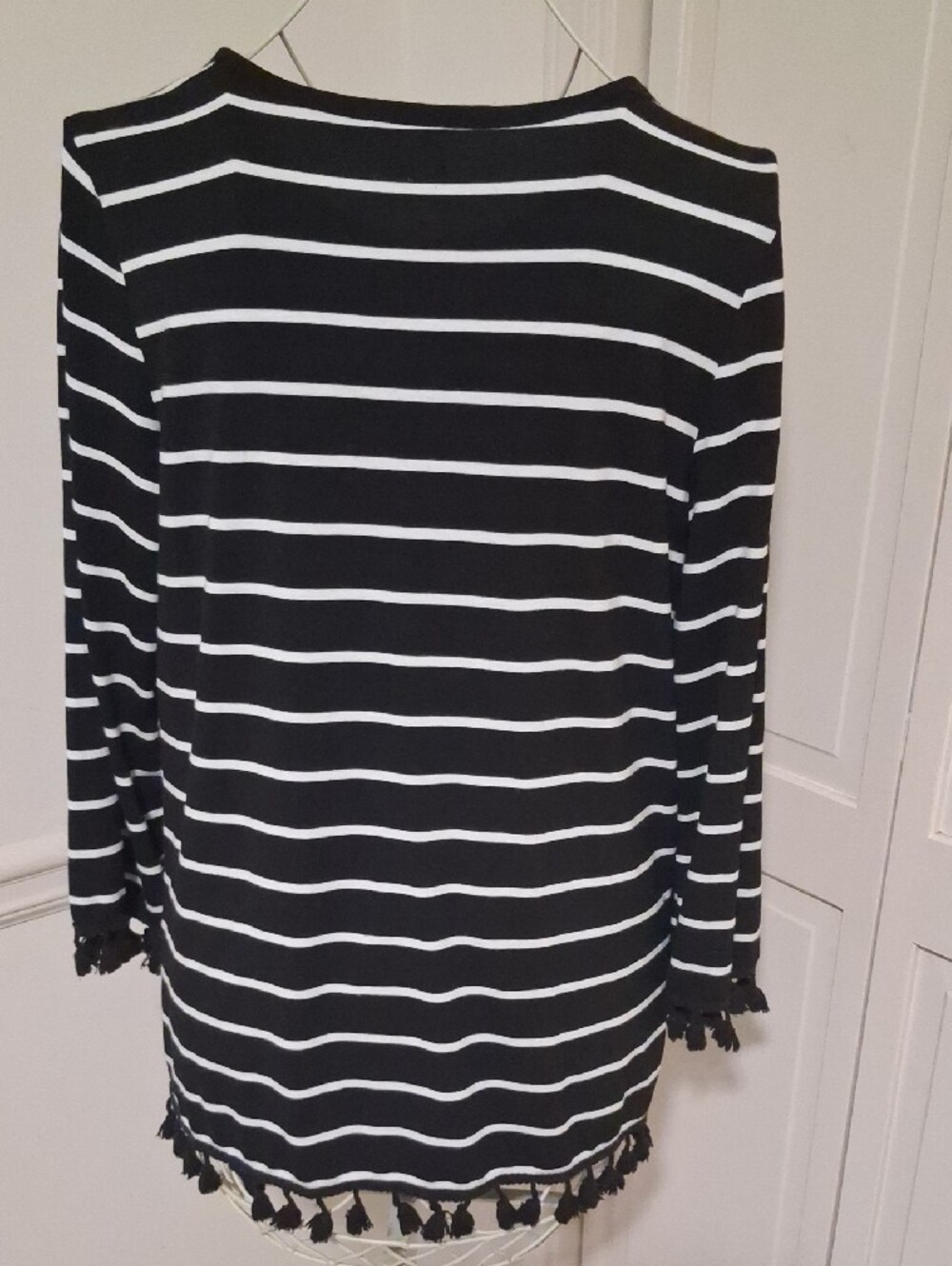 Bundle Of Tops - Picture 4 of 10